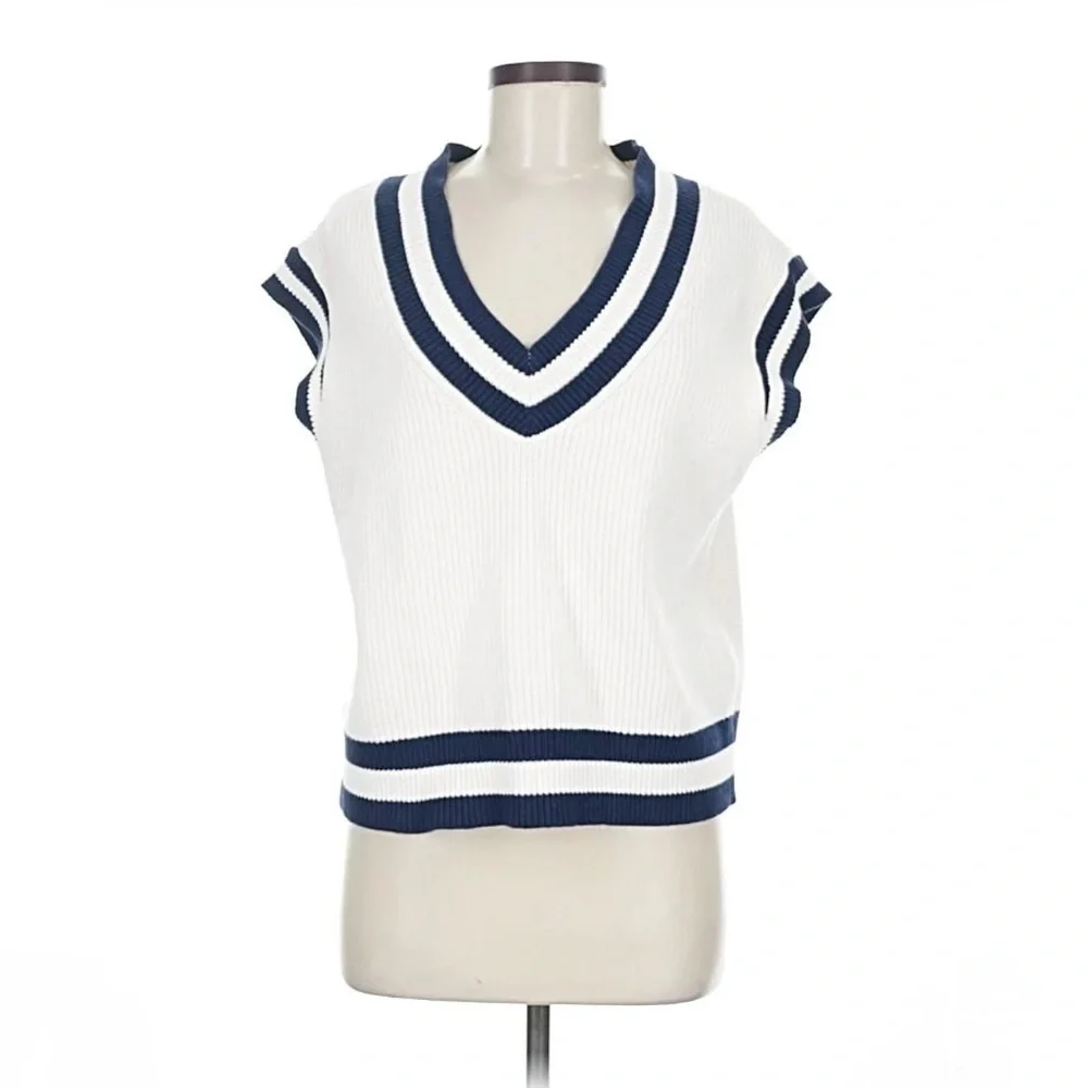 LOFT Women’s Cream and Navy V-Neck Sweater Vest Size Small NWT - Picture 6 of 7